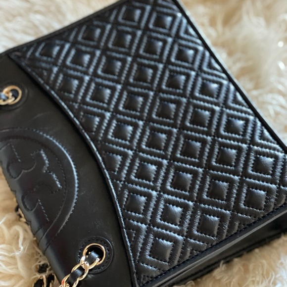 Tory Burch classic Fleming medium bag - Picture 4 of 10